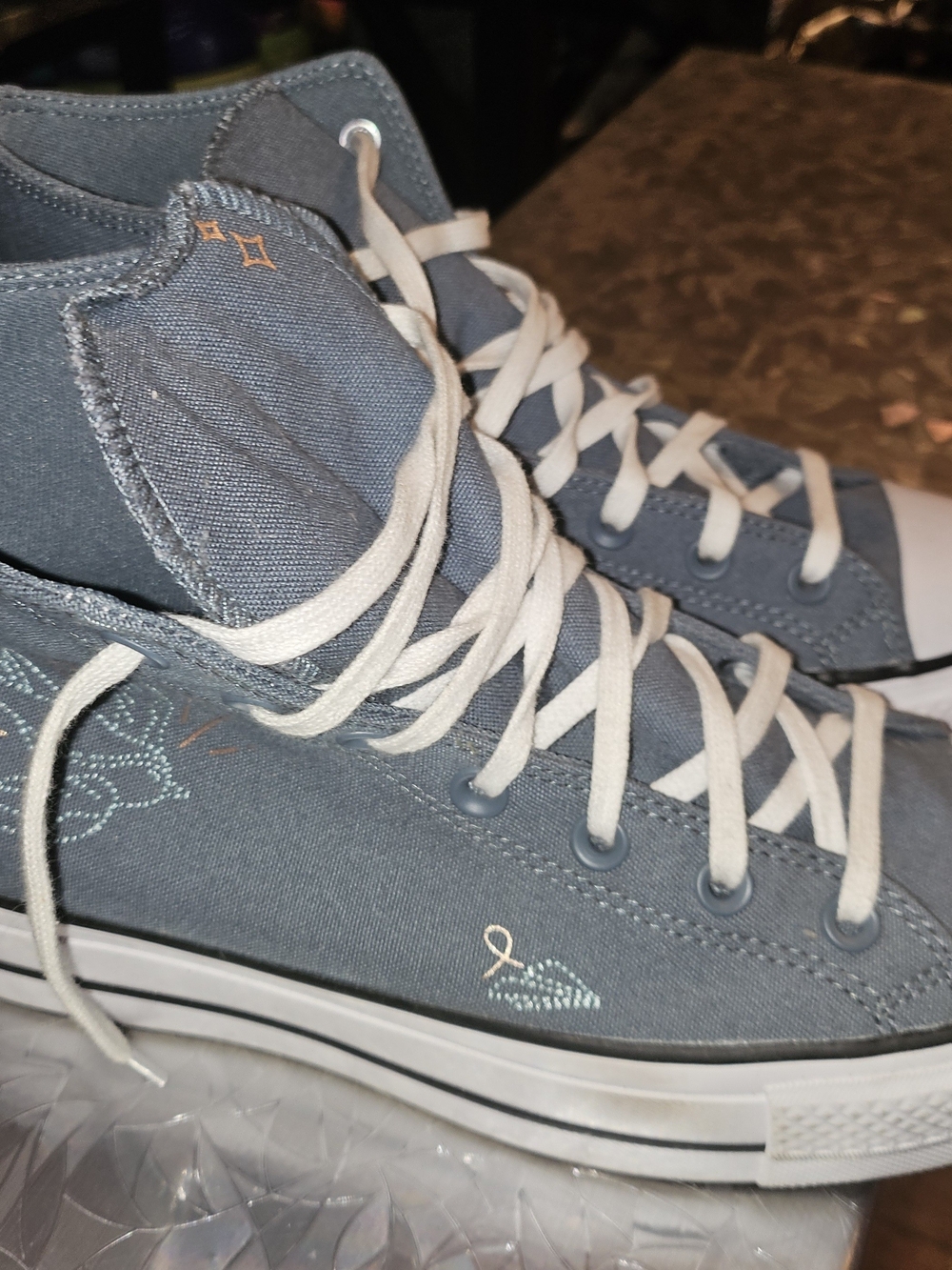 Womens Size 10 Converse Chuck Taylor High Top Platform Sneakers -Teal Embroidery - Picture 2 of 5
